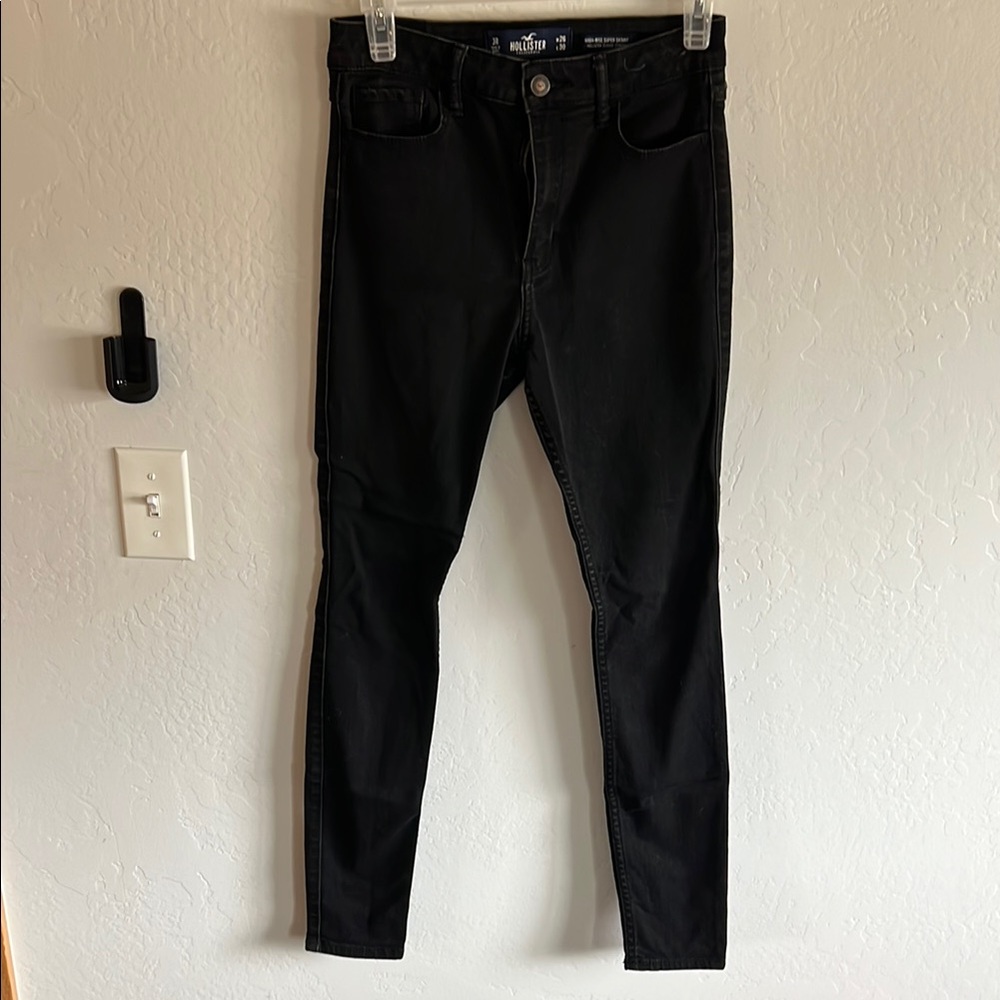Hollister Black Skinny Jeans